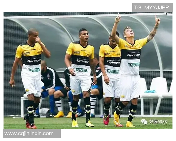 克里丘马与费古埃伦斯的激烈对决揭示巴西足球的新篇章 克里丘马与费古埃伦斯的激烈对决揭示巴西足球的新篇章