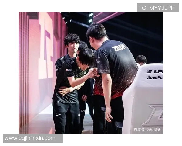 DOTA2战术解析:深入剖析JDG战队的防守反击策略与执行细节